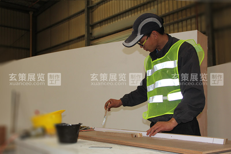 花火视频APP最新版本下载展覽工廠工人